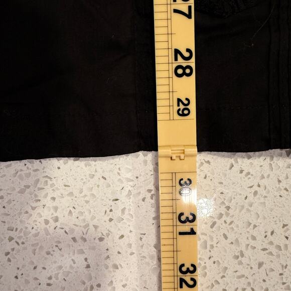 Chic Elegant Black Guayabera Embroidered Button Up Shirt S Short Sleeve Resort - Picture 6 of 6